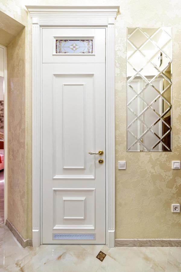 2 Bedroom Apartment Tykha Street City Center With Parking Place Lwów Zewnętrze zdjęcie
